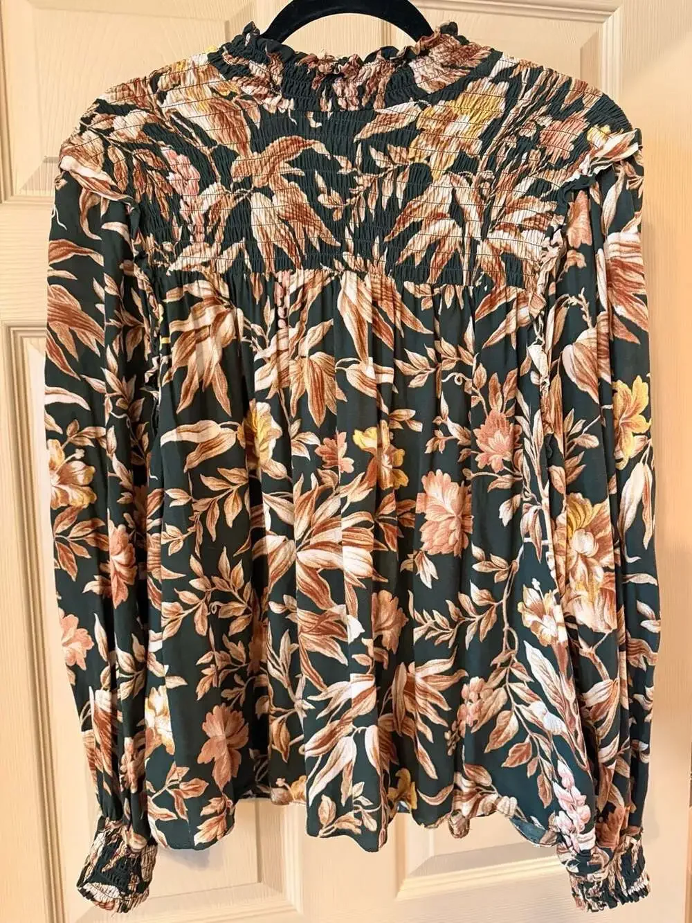 H&M Smocked High Neck Floral Blouse Size 6 - EK - Picture 4 of 6